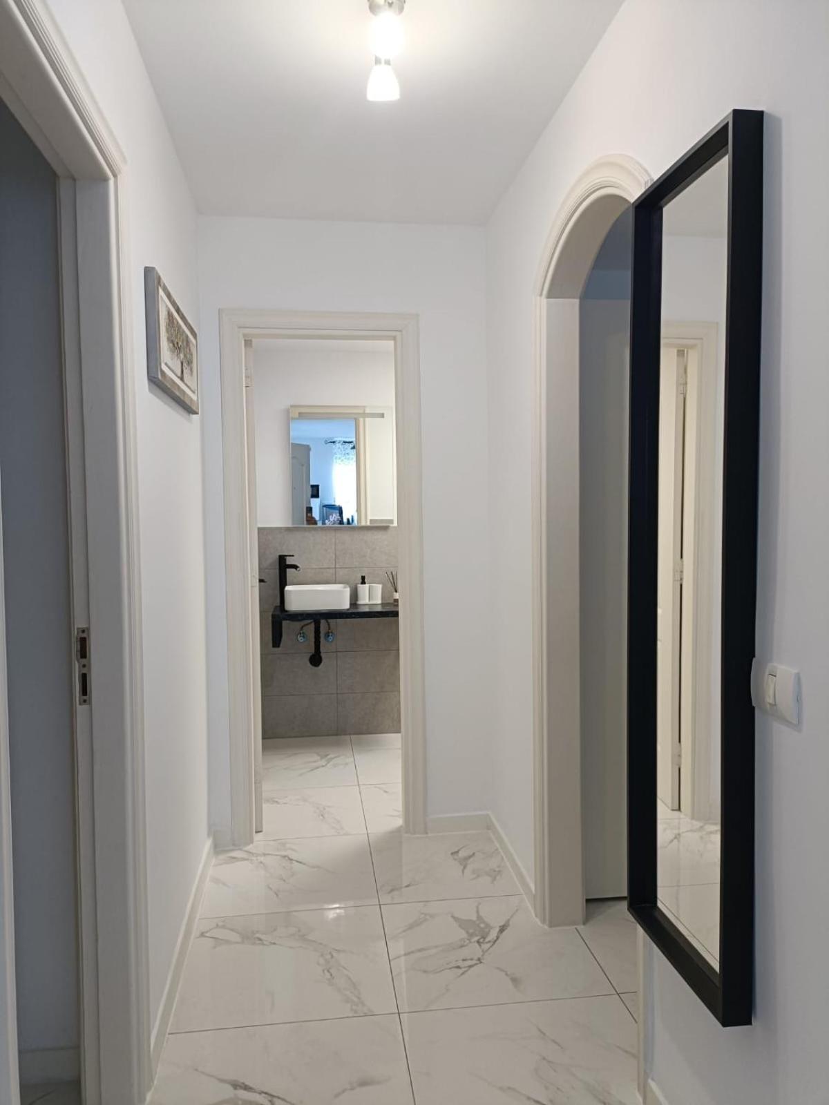 Beautiful Apartment With Pool And Wifi コスタ・デル・シレンチオ エクステリア 写真