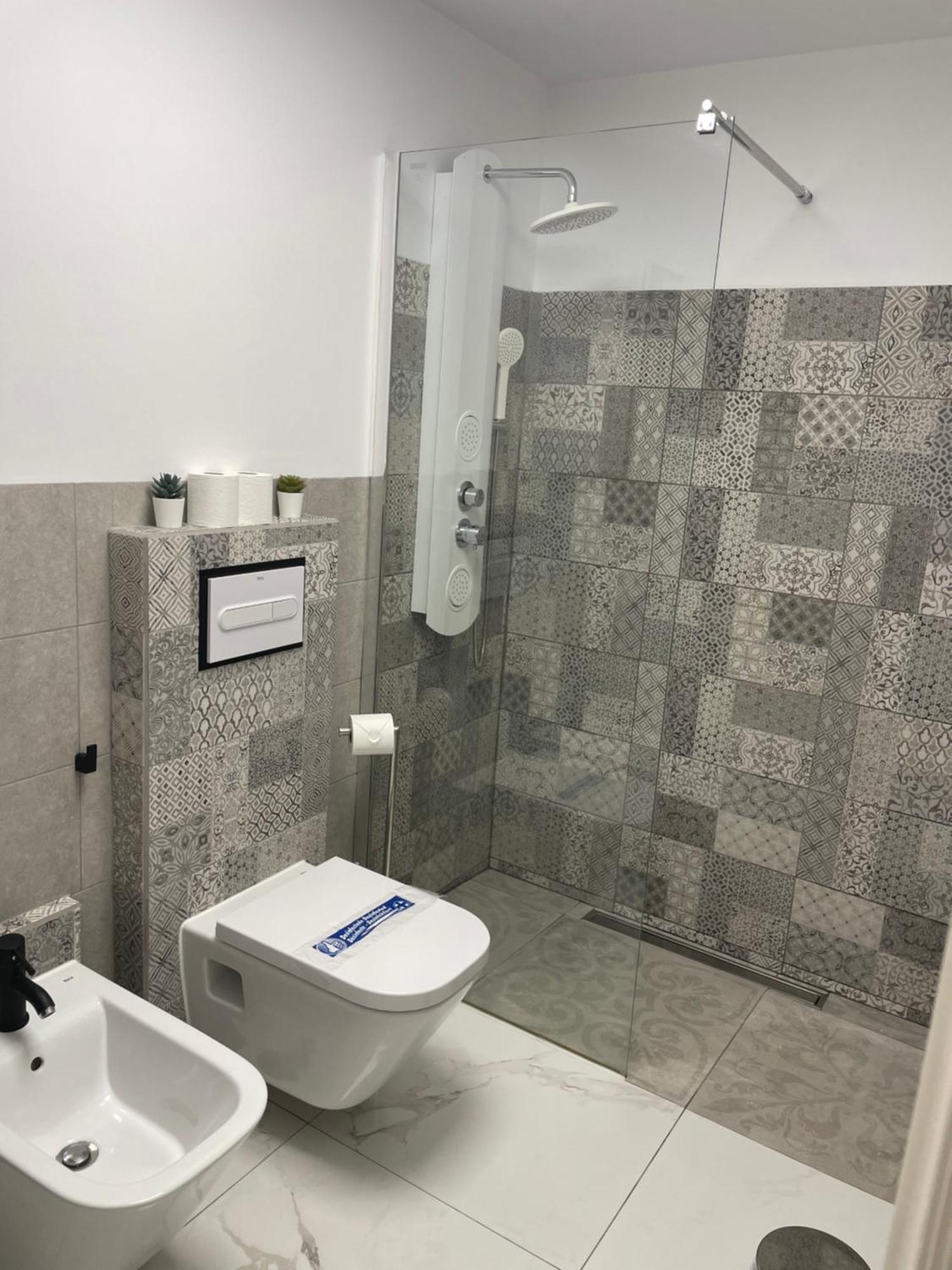 Beautiful Apartment With Pool And Wifi コスタ・デル・シレンチオ エクステリア 写真